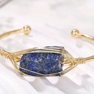 💙💙HOST PICK💙💙 BEAUTIFUL!! LAPIS LAZULI Natural Stone Inlaid Bangle Bracelet
